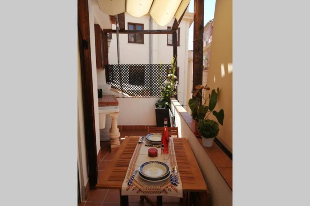 Atico Exclusivo En El Centro De Granada Appartement Buitenkant foto